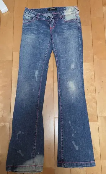 Serfontaine 부츠컷 데님 페이드 가공