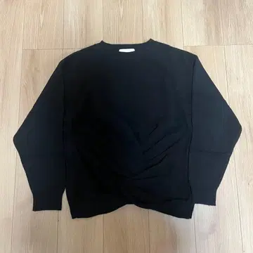 TWISTY 스웨터 24aw