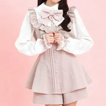 시크릿허니 소매 레이스 핀턱 프릴 요크 절개 셋업 핑크