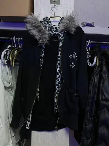 퍼가 달린 레오파드 무늬 후드티 y2k 헤이세이 갸루