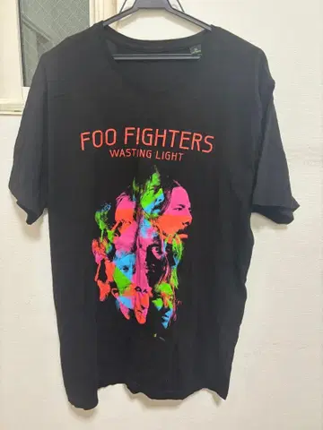 Foo Fighters Wasting Light 셔츠