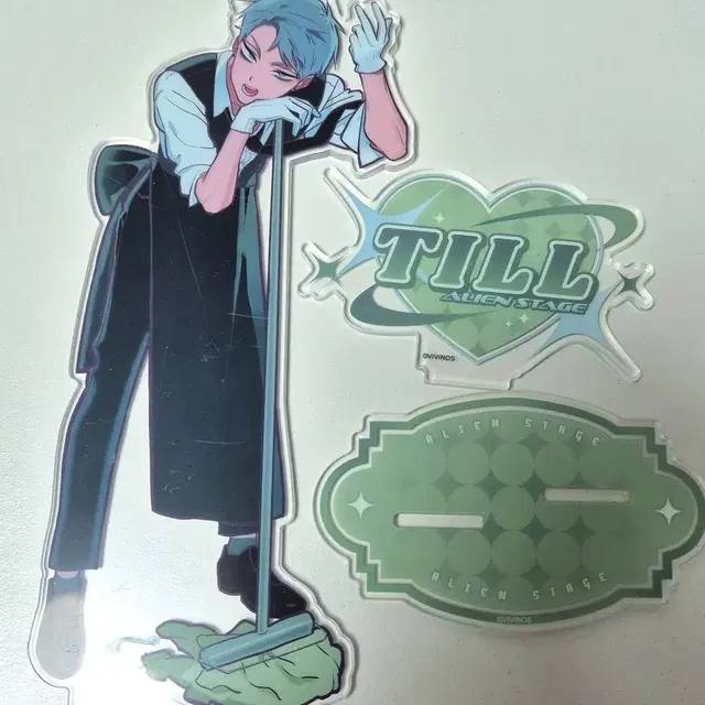 에일리언 스테이지 틸 아크릴 스탠드 메이드 에이스테 집사