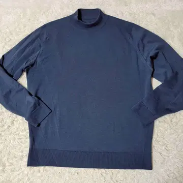 새상품급 존스메들리 현행 택 모크넥 니트 네이비 M 메리노울