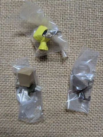 리틀 나이트메어 메지루시 액세서리 가챠 3점 세트 2