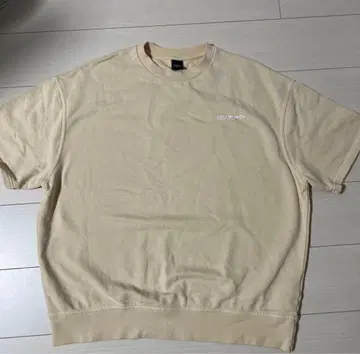 ZARA 반팔 트레이닝복 맨투맨