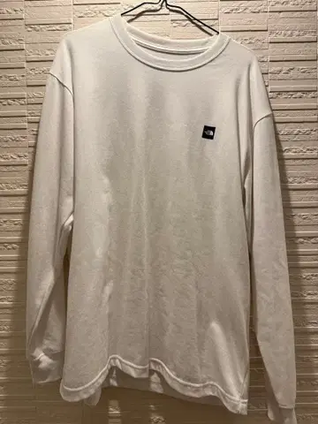 THE NORTH FACE 화이트 긴팔 셔츠