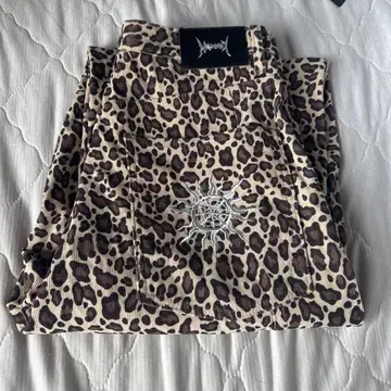 지금 화제의 노리밋의 데님 팬츠입니다!!