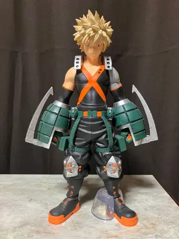 나의 히어로 아카데미아 바쿠고 카츠키 피규어 + 덤 에코백 파우치