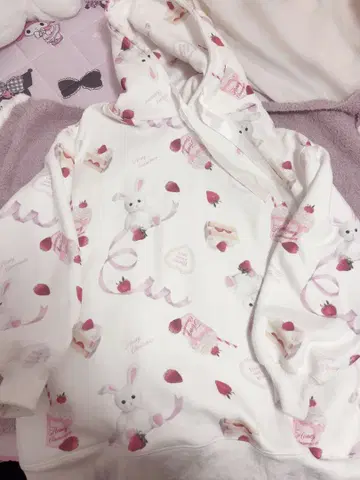 Honey Cinnamon 허니 올 패턴 속기모 후드티