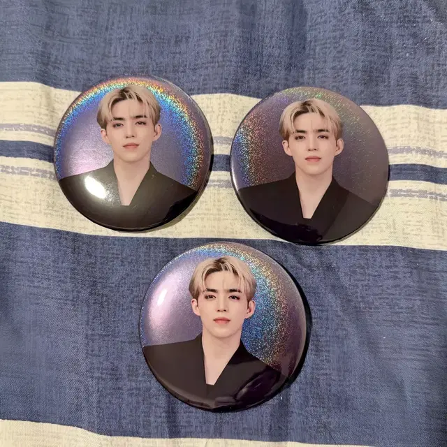 승철) 세븐틴 일본 뉴 배지 BADGE 양도 개당