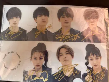 GENIC 친필 사인 클리어 파일