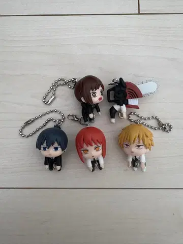 체인소 맨 쥠으로 이어지는 마스코트 묶음 판매