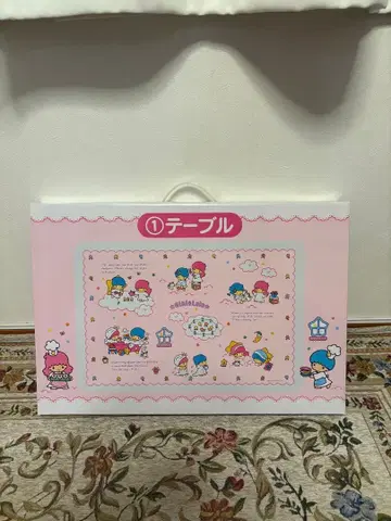산리오 키키라라 50주년 기념 복권 접이식 테이블