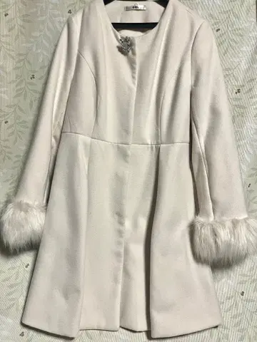 퍼 비쥬 플레어 코트 GRL