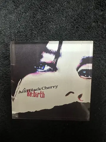 Acid Black Cherry 마그넷 A