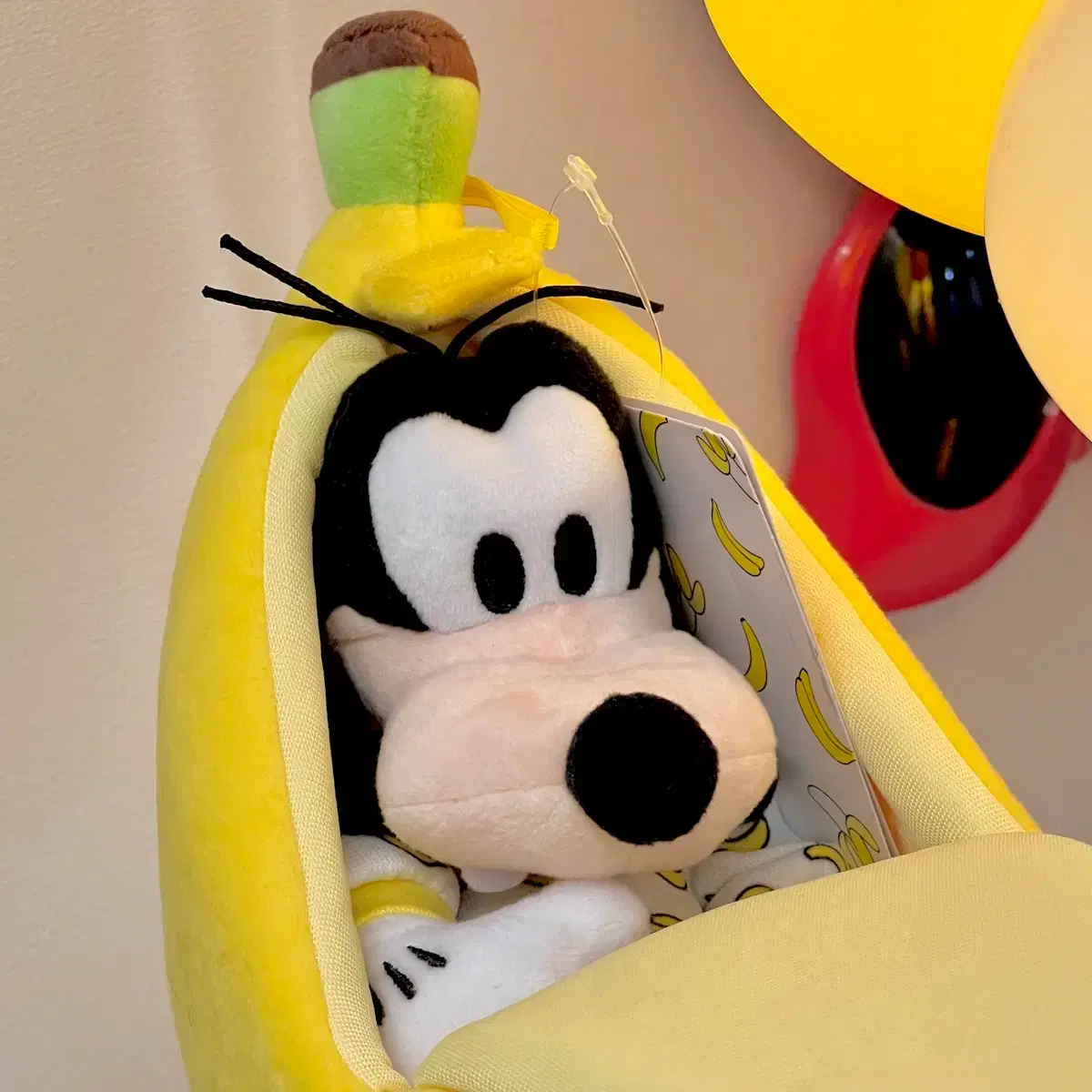 DISNEY | 디즈니 Tokyo Disneyland Disney Goofy banana plush doll #구피인형,#디즈니구피,# 디즈니인형,#도쿄디즈니,#디즈니 on Bunjang Global Site., image size:1200x1200