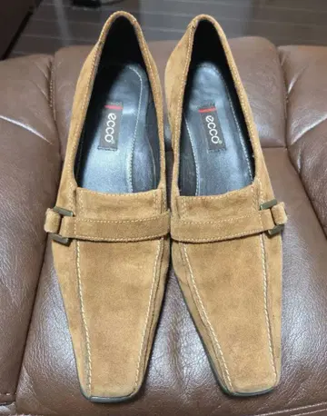 ecco 브라운 스웨이드 로퍼