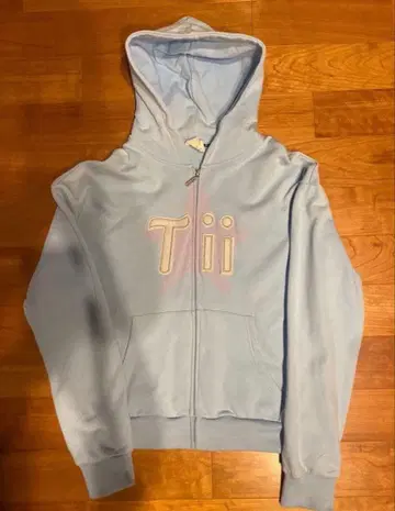 Tii hoodie