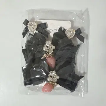 LIZLISA 리즈리사 헤어 액세서리 블랙 스트로베리