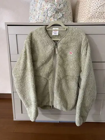 새상품급 정품 단톤 보아 자켓 올리브