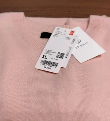 택 포함 새상품 UNIQLO 3D 캐시미어 크루넥 스웨터 핑크 XL