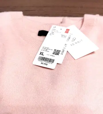 택 포함 새상품 UNIQLO 3D 캐시미어 크루넥 스웨터 핑크 XL