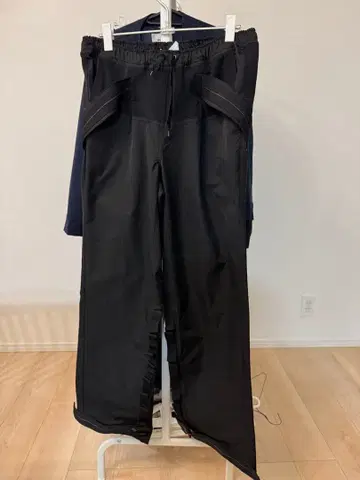 kilo당 가격 트랙 팬츠