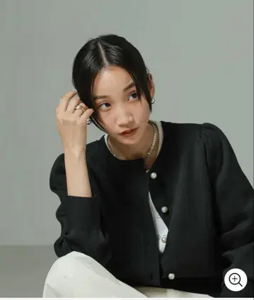 [나노 유니버스] 라이트 스폰디쉬 펄 버튼 가디건 블랙