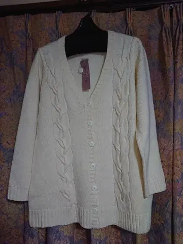 MINT BREEZE LL 사이즈 긴팔 가디건 아이보리 컬러