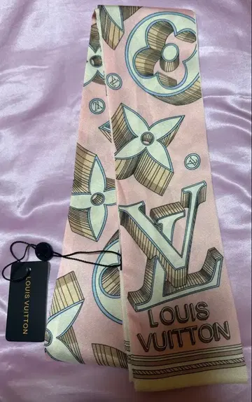 LV 모노그램 스카프