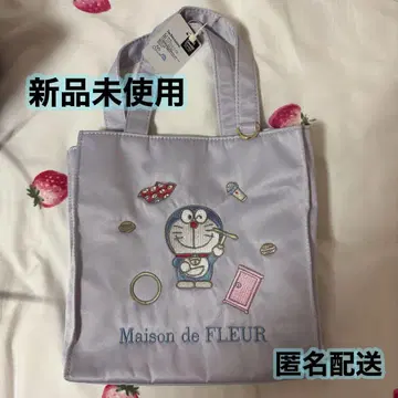 Maison de FLEUR 도라에몽 자수 토트백