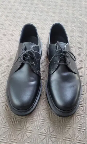 UK8 닥터마틴 1461 MONO BLACK 3홀