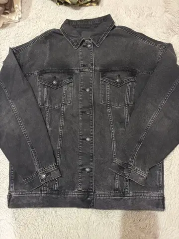 American Eagle 데미지 데님 자켓