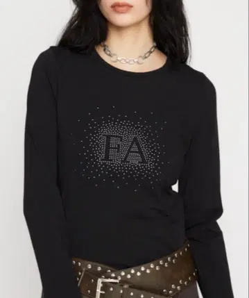 STUDS SPRINKLE 상의