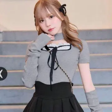 미셸 마카롱 초커 니트탑 프리 사이즈 그레이