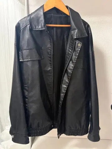 페이크 가죽 자켓