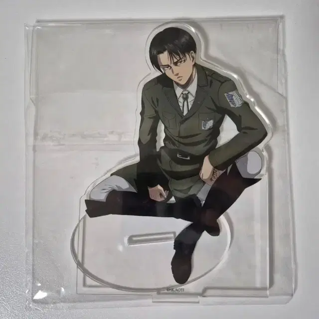 진격의 거인 리바이 앉은 앉아있는 아크릴 스탠드