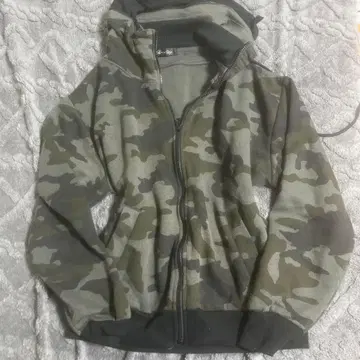 카모 패턴 풀 집업 후드티