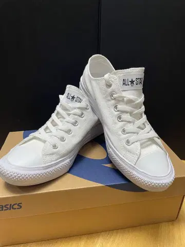 ALL STAR 화이트 로우컷 스니커즈