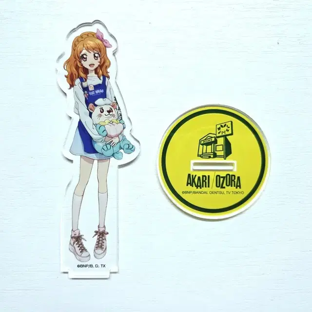 아이카츠 빌리지뱅가드 콜라보 4탄 아카리 아크릴스탠드