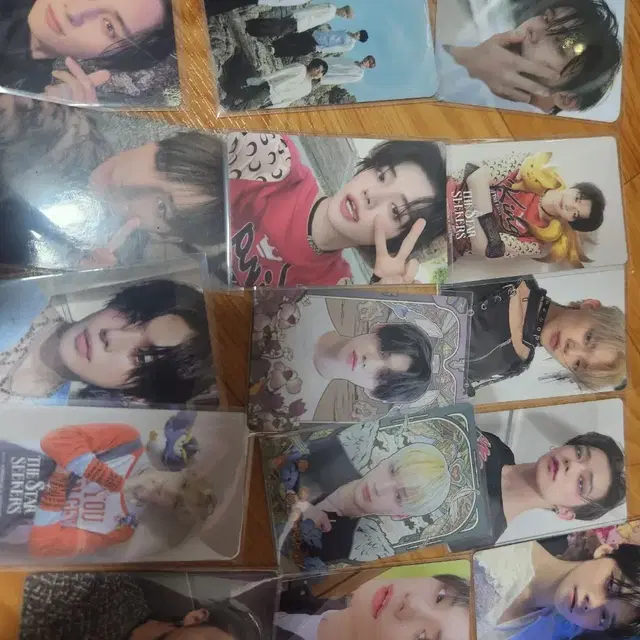 투모로우바이투게더 포토카드 61장+앨범 1개 상태 매우 좋음