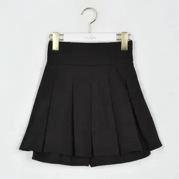 evelyn 턱 플리츠 스커트 블랙