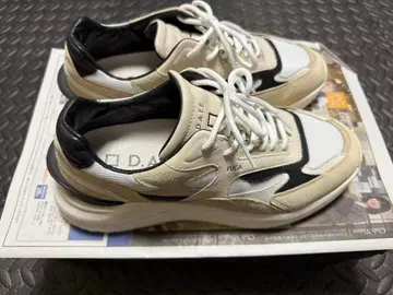 D.A.T.E fuga classic white/beige EU42