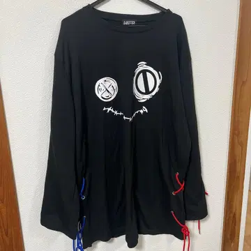 NieR BRAIDWIDESLEEVE CUTSEW 레어 페이스 로고