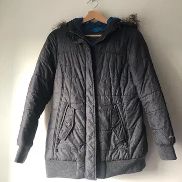 에디 바우어 Eddie Bauer 패딩 자켓