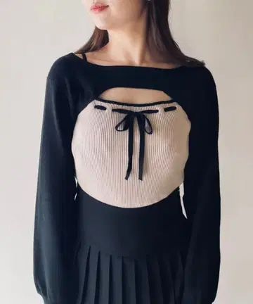 NOMAE oneway 바이컬러 리본 숏 레이어드 니트