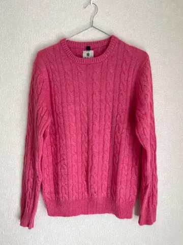 McLauren 핑크 케이블 니트 스웨터