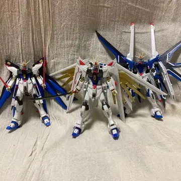 건담 프라모델 HG 스트라이크 프리덤 계열 3체 세트