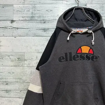 [ 엘레쎄 ] 최고 디자인 빅 로고 자수 레트로 맨투맨 후드티