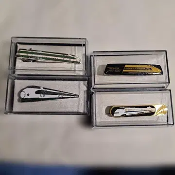 신칸센 디자인 넥타이핀 4개 세트 미사용 A